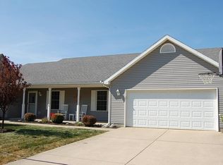 2715 Huntington Dr, Troy, OH