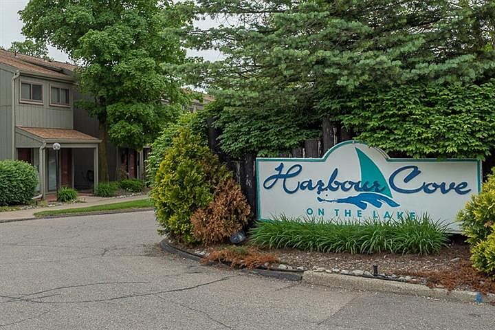 1st image of 9641 Harbour Cove Ct