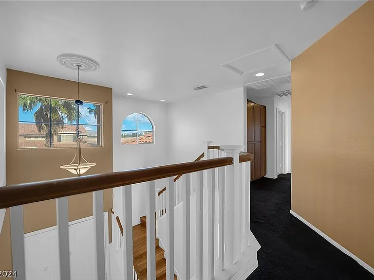 358 Velino Ave — Photo 17