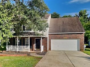 6047 Hedgecrest Pl, Charlotte, NC 28269