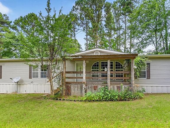 2nd image of 3362 Silk Tree Rd