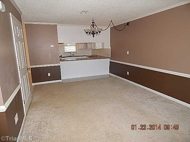 2nd image of 188 Hebron Church Rd APT 12