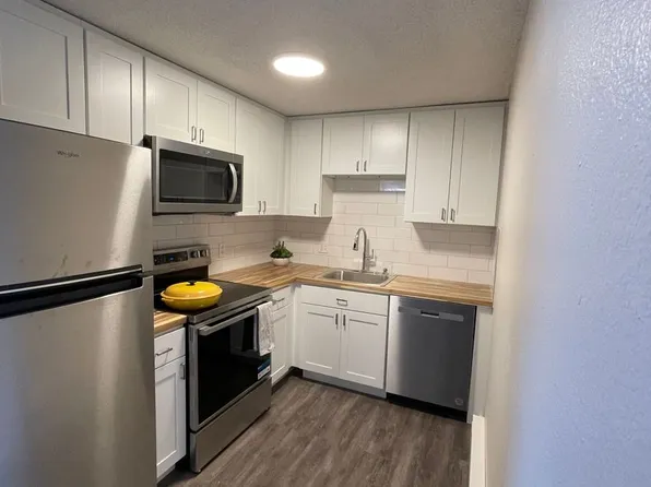 Spark apartments, 8324 S Park Ave #3, Tacoma, WA 98408