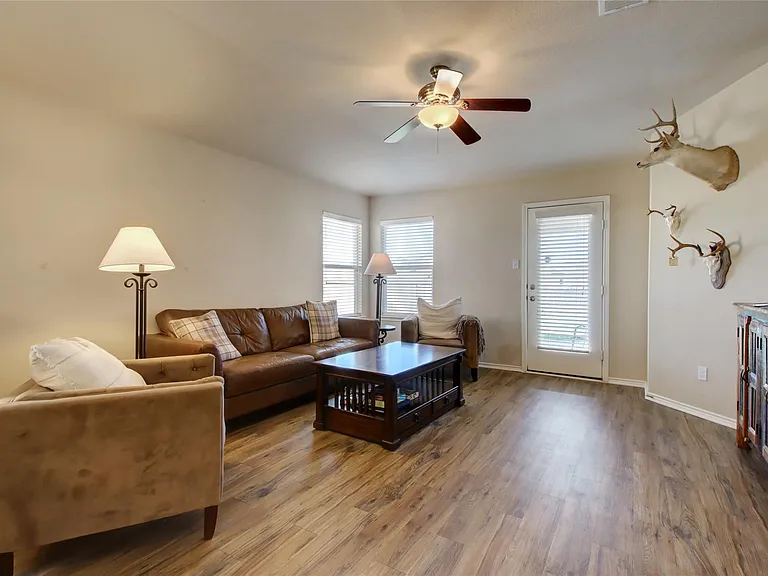 2731 Herrington Cv — Photo 7