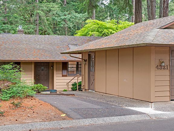 2nd image of 4321 Woodside Cir