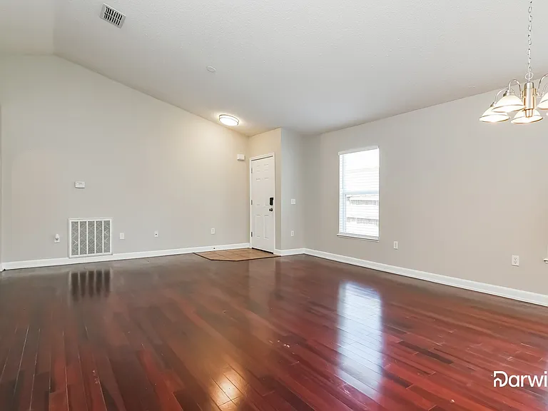 3151 Whispering Trails St — Photo 7