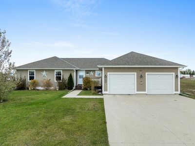 401 10th Ave SE, Stanley, ND, 58784