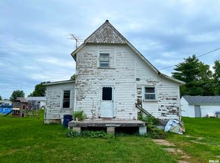 120 1st St, Bradford, IL 61421