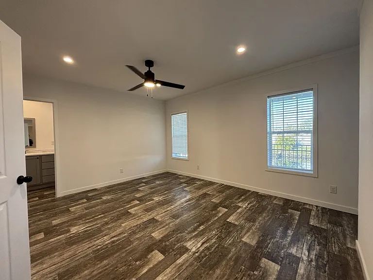 5647 Blue Harbor Dr #335 — Photo 9