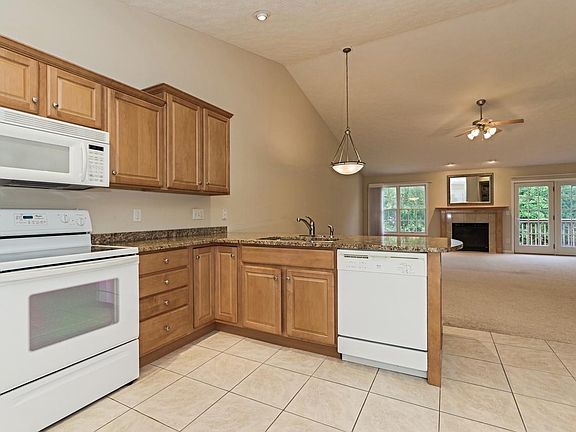 4th image of 17 Inglewood Ln