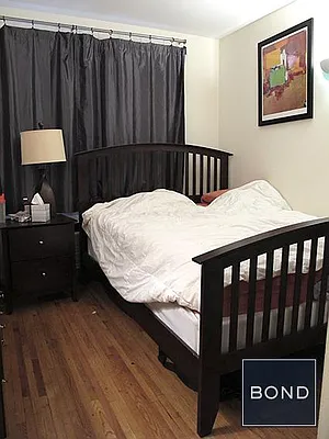 Rented by Bond New York | media 9