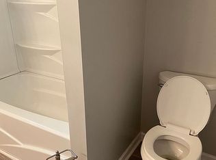 85 Logan Rd, Paris, TN 38242