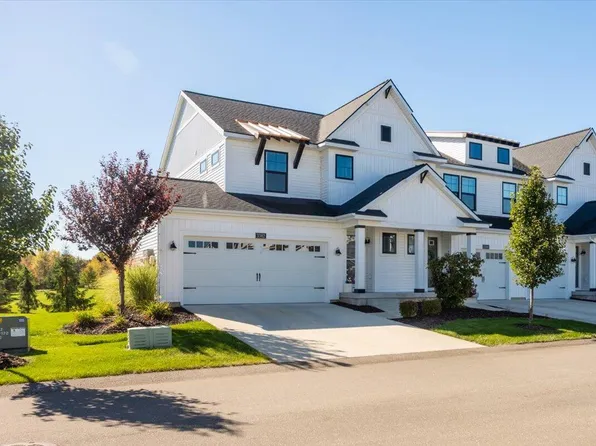 3382 Windborne Ln #19, Jenison, MI 49428