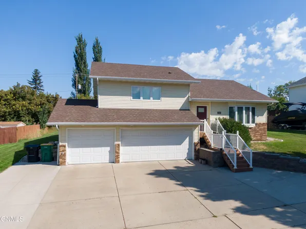 640 W Turnpike Ave, Bismarck, ND 58501