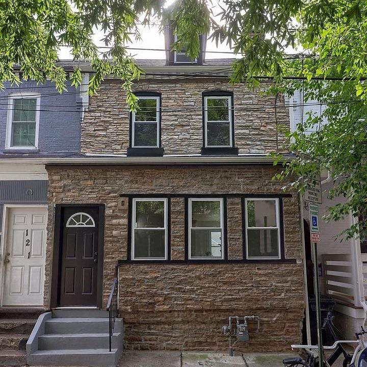 1st image of 123 Green St