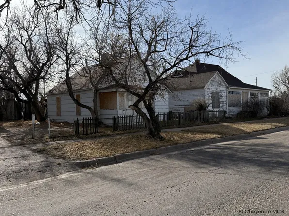 1019 W 21st St, Cheyenne, WY 82001