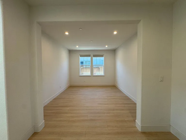 7602 Afonso Way — Photo 46