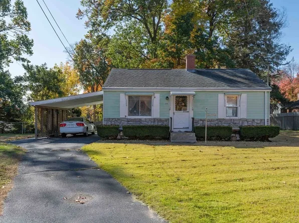 77 Alfred Cir, Agawam, MA 01001