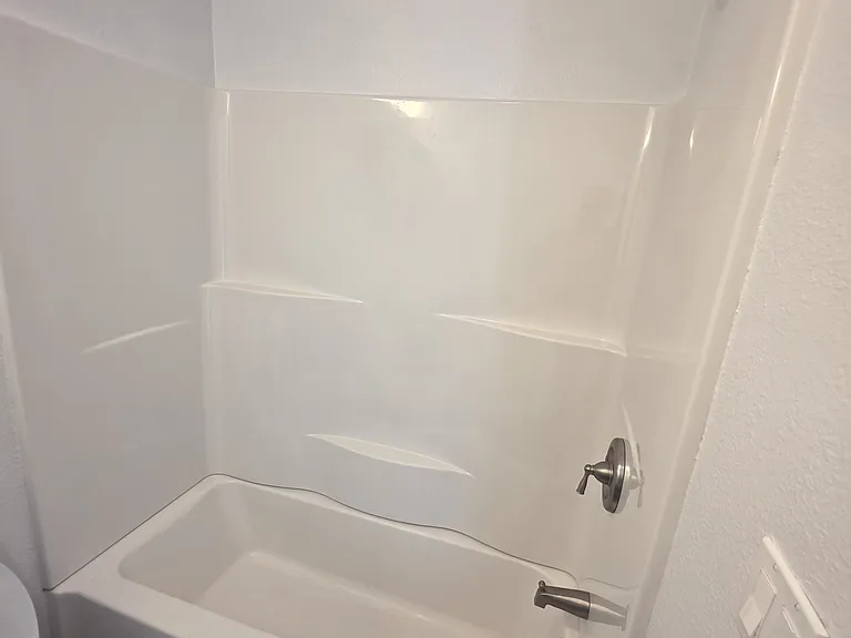Bathtub