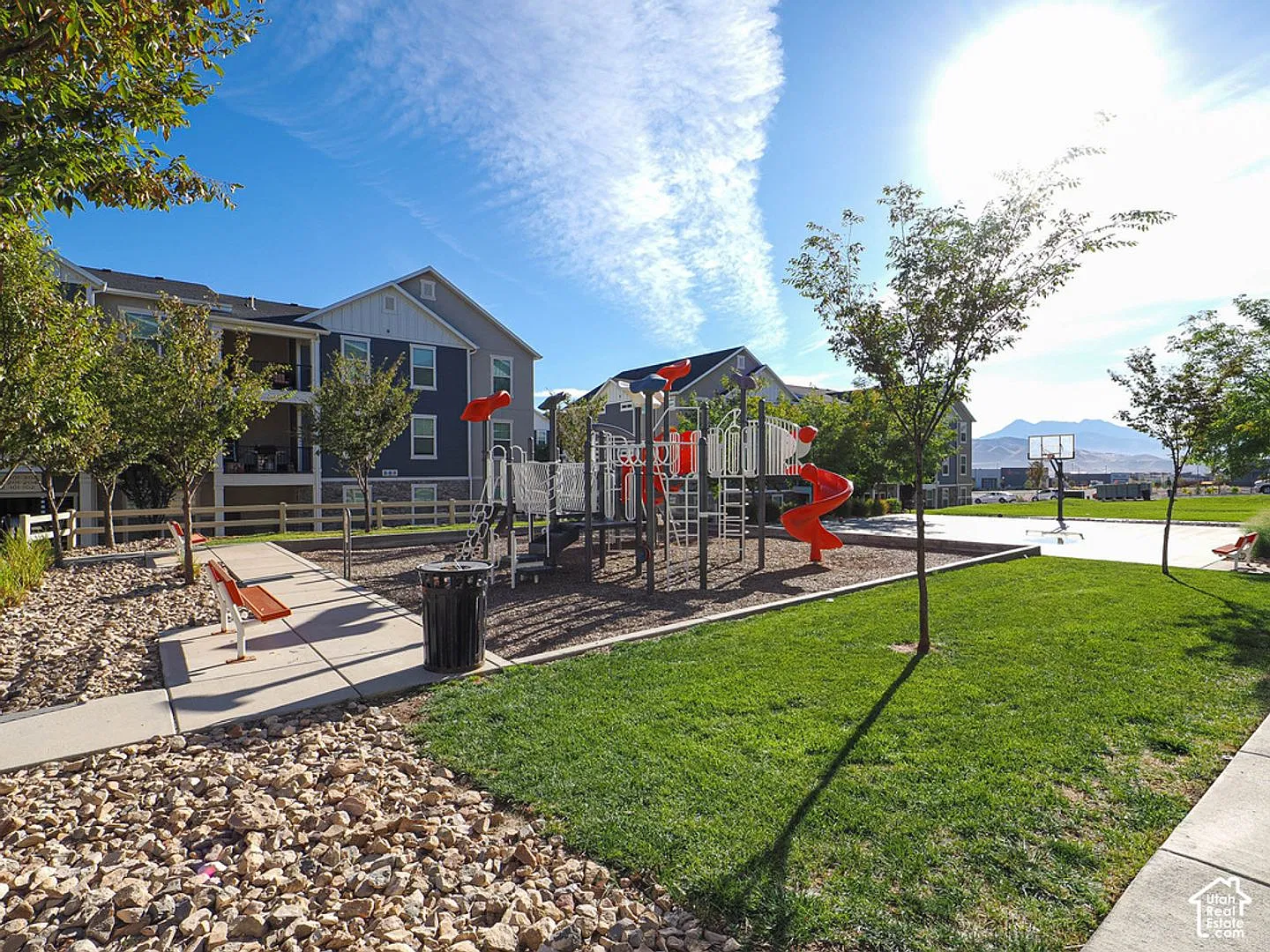 14659 S Bloom Dr — Photo 2