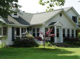 2986 White Rd, Frankfort, MI 49635