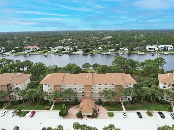 2001 Marina Isle Way #402, Jupiter, FL 33477