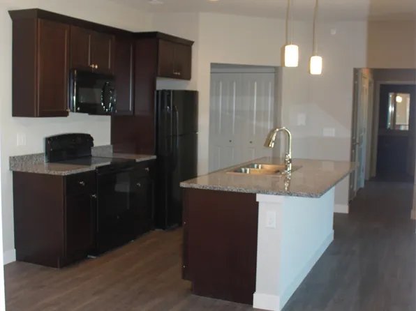 The Sycamore, Lot 122