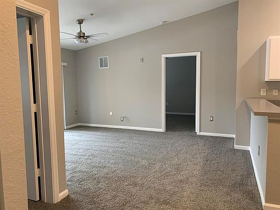 3rd image of 141 SW Palm Dr APT 207