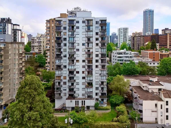 1146 Harwood St #307, Vancouver, BC V6E 3V1