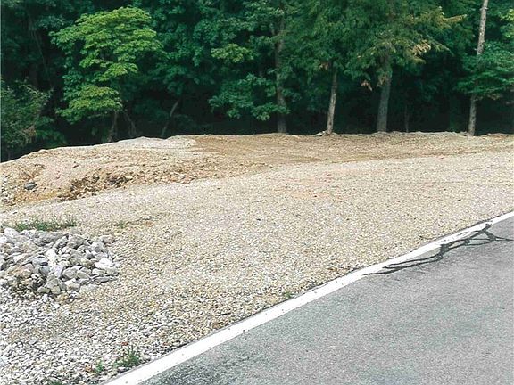 4th image of 4586 Shady Ln