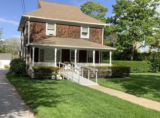 88 Lumber Ln, Bridgehampton, NY 11932