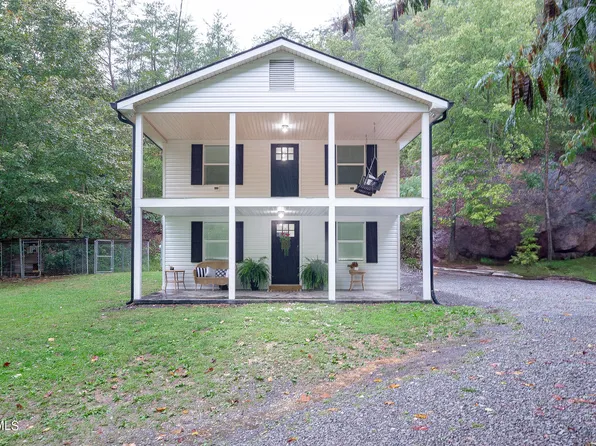 133 Tower Dr, Gate City, VA 24251