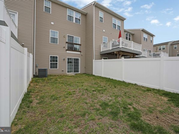 139 Meridian Ln, Sewell, NJ 08080