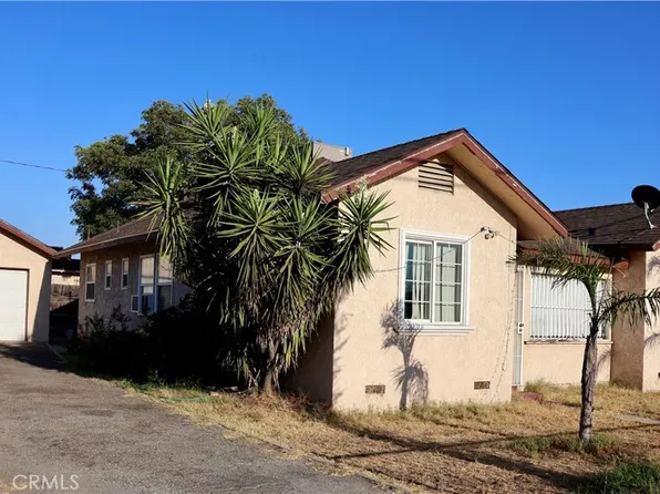 8913 Poplar Ave, Fontana, CA 92335