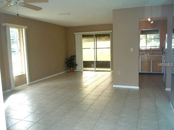 2nd image of 3232 Ramblewood Cir