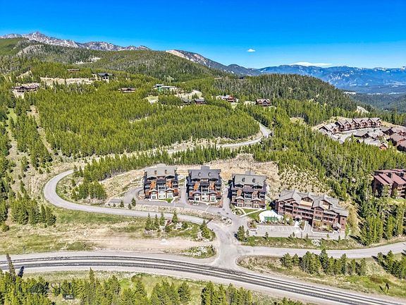 2nd image of 2C Summit View Dr #303
