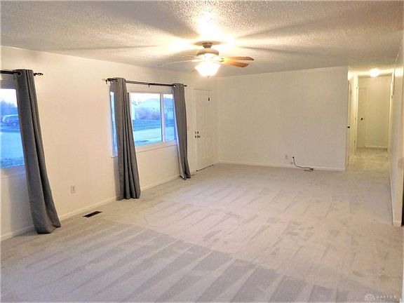 3rd image of 1152 Bookwalter Ave