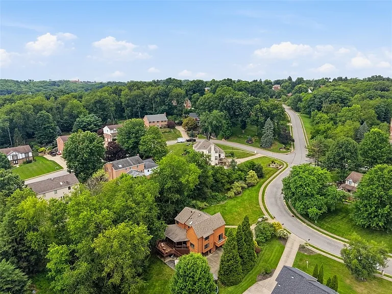 2533 Riva Ridge Ct — Photo 41