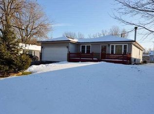 823 92nd Pl, Pleasant Prairie, WI 53158