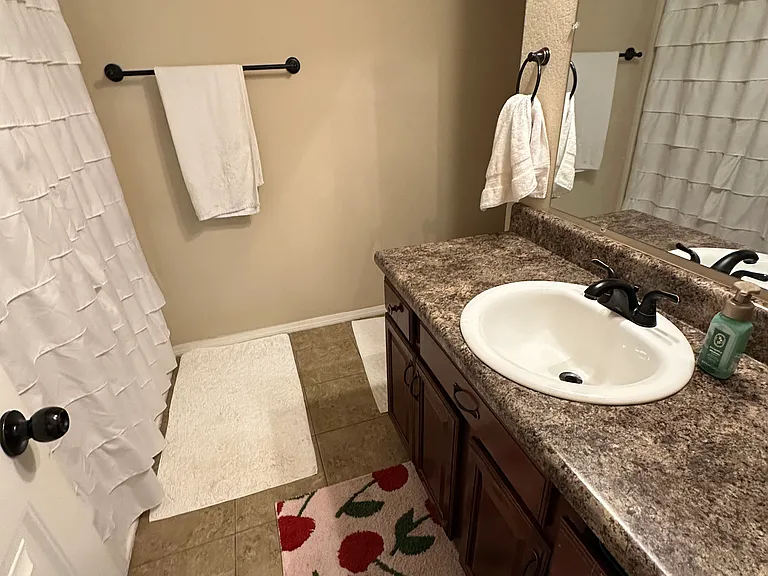 3712 Glenwood Springs St — Photo 25