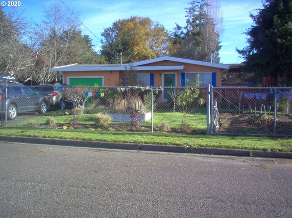 583 S Marple St Coos Bay Or 97420 Zillow