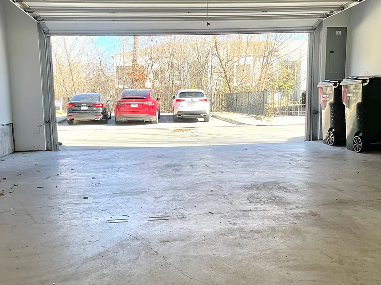 409 Harmon Dr — Photo 34