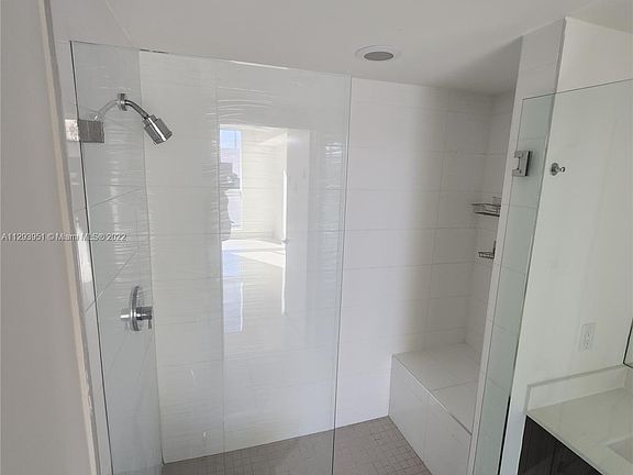 4th image of 7661 NW 108th Ave #508