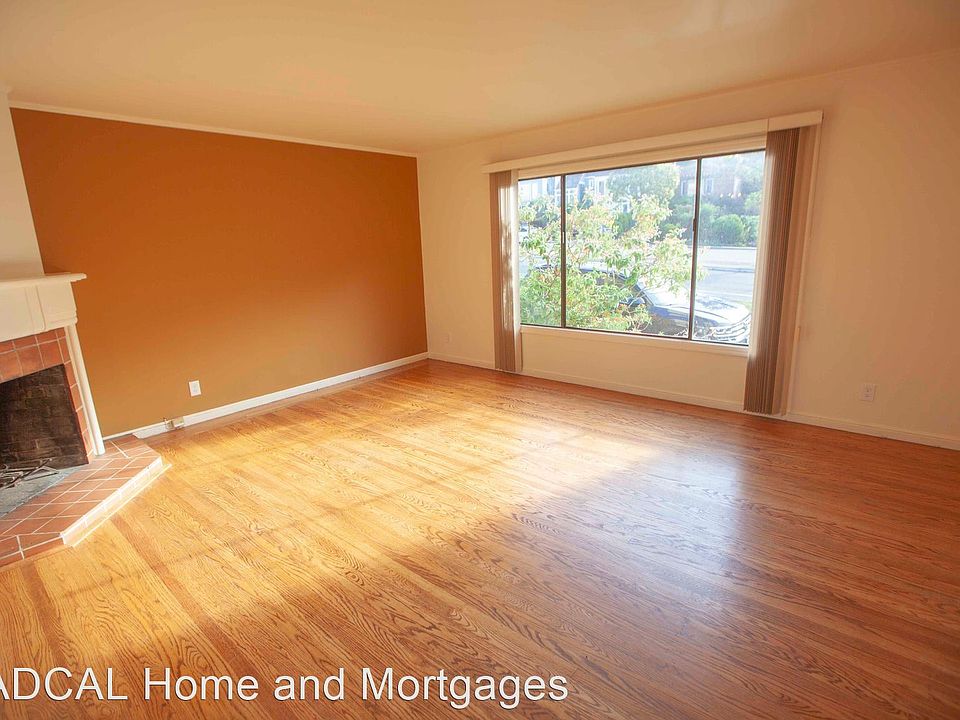 1st image of 968 Portola Dr