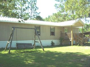 121 Sidney Ln, Currie, NC 28435