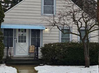 2418 Cleveland Ave, Racine, WI 53405