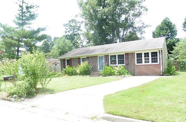 1st image of 120 King William Dr