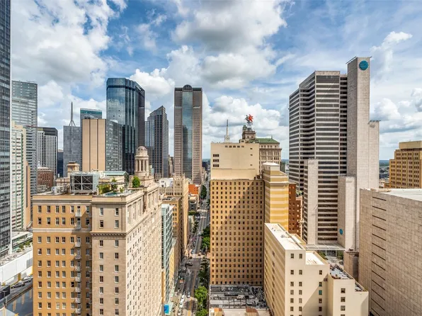 1200 Main St APT 2409, Dallas, TX 75202