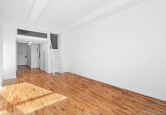 3rd image of 43 W 16th St APT 8C