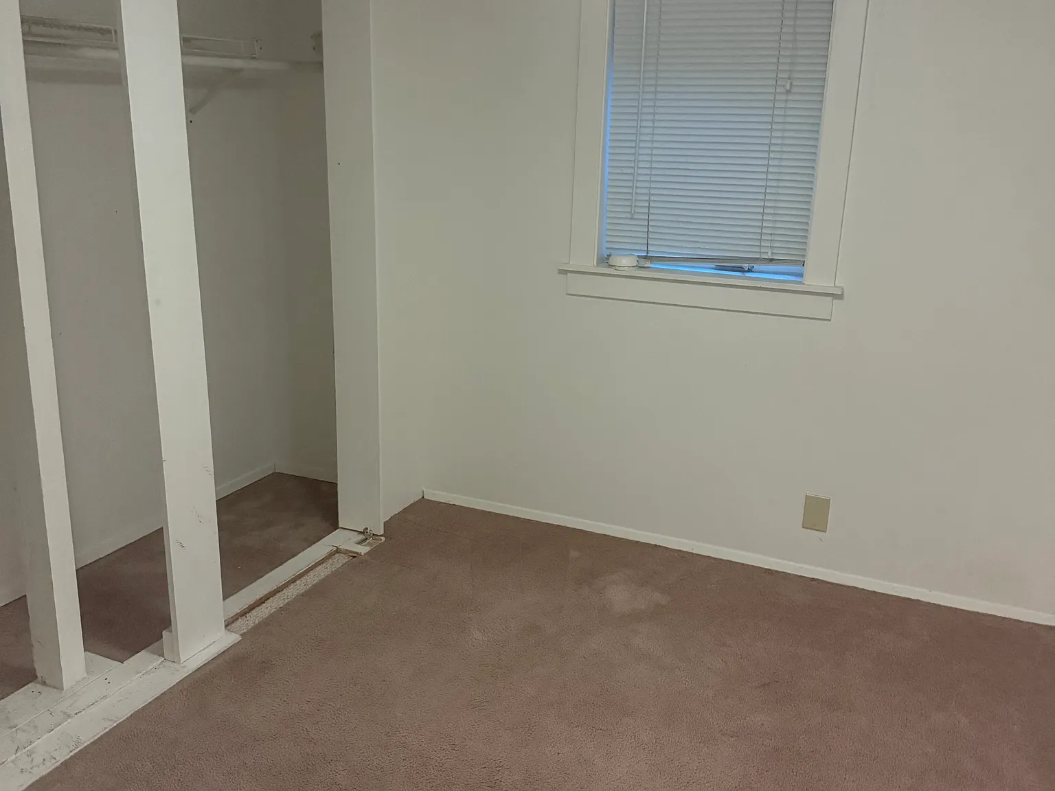 2 bed, 1700 sqft, $2,200 — Photo 2